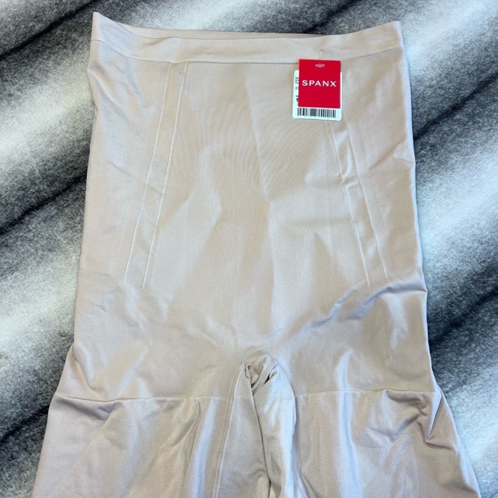 SPANX OnCore High Waisted Mid Thigh Short in Soft Nude